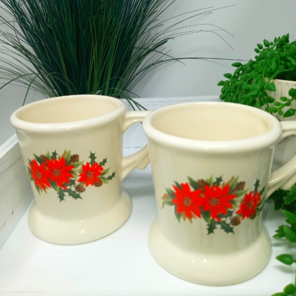 USA Christmas Mugs - Picture 3 of 5